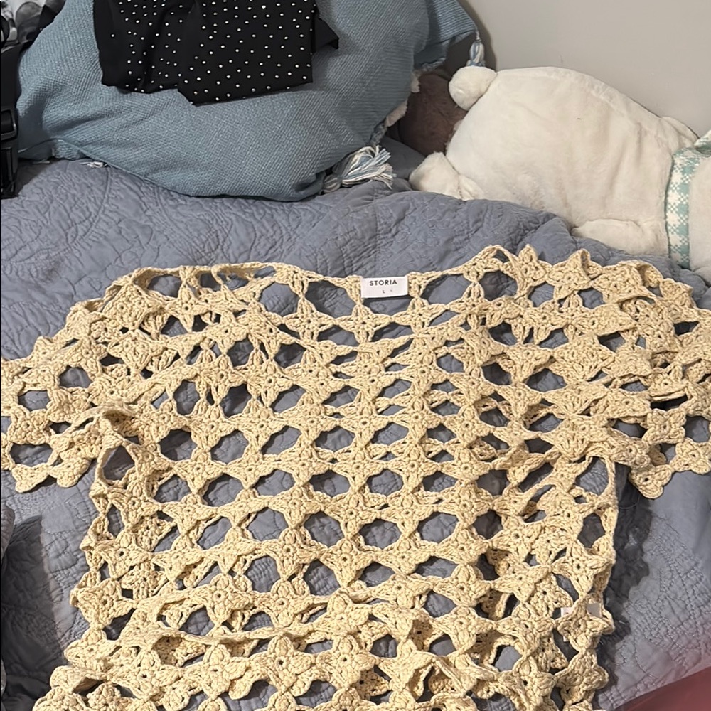 Storia Cream Crochet Design